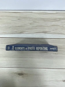 Vintage Elements of Photo Reporting by Richard H Logan 1971 Hardcover - Bild 1 von 12