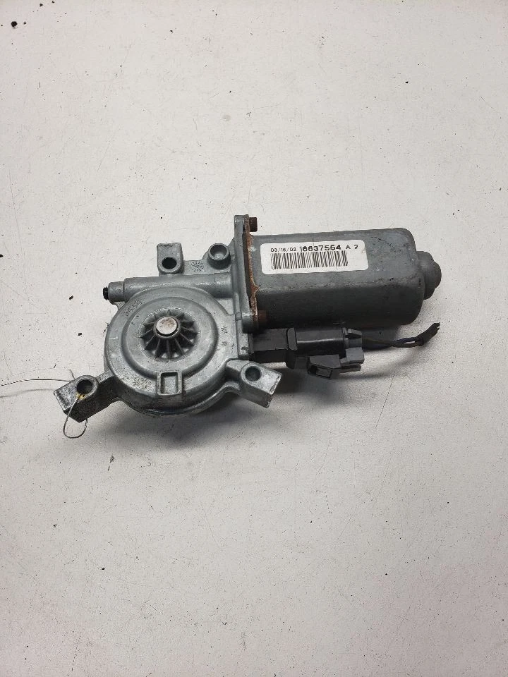 Motor de ventana eléctrica SV6 puerta Fr conductor izquierdo se adapta a 99-09 Montana 1419240 Foto 1 de 4