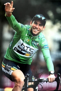 MARK CAVENDISH - TOUR DE FRANCE WINNER - BRILLIANT SIGNED PHOTOGRAPH - Picture 1 of 1