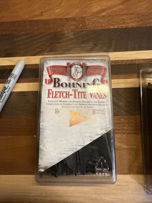 Bohning Fletch Tite Vanes 5 Inch New - Image 1 of 3