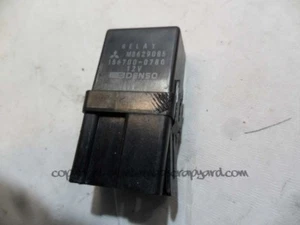 Mitsubishi Challenger Shogun Sport 96-08 2.5 black relay MB629085 - Imagen 1 de 3