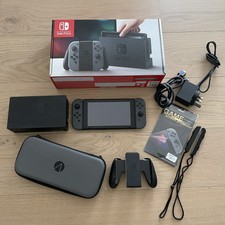 Great Quality - Nintendo Switch 32GB Grey Console - Boxed - W/ Accessories