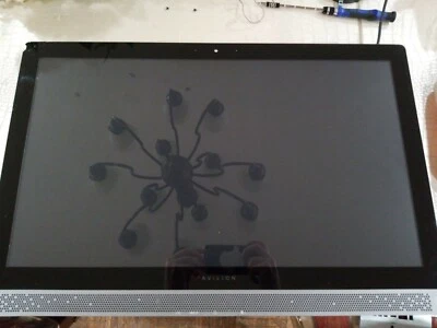 HP Pavilion 24-B 24-B223W 24” LCD Screen Assembly 863833-001 Cracked Left Corner - Image 1 of 4