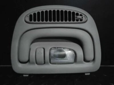 Dodge Grand Caravan 2000 trasero izquierdo. 2da fila de ventilación superior/mango Foto 1 de 4