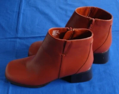 Botín Mujer A J Valenci Cuero "Óxido" 8 1/2 W Foto 1 de 4