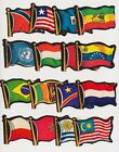 1970 O-Pee-Chee FLAGS OF THE WORLD (Die-Cut) - Lot de (38) *tous perforés*