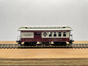 M1 Roundhouse Ho Scale Modelleisenbahn Pennsylvania RR The Empire Line Combine Bagga - Bild 1 von 13