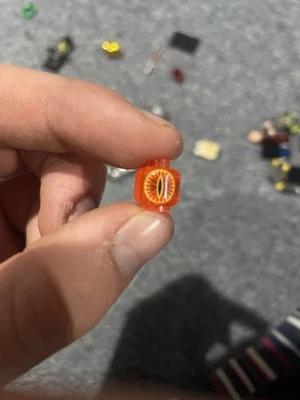 Lego Señor de los Anillos del set 79005 PIEZA RARA Ojo de Sauron naranja transducir Foto 1 de 3