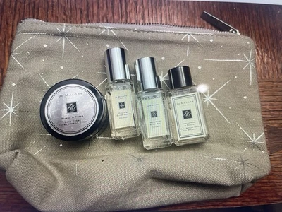 Conjunto de amostras de viagem Jo Malone dois aromas, creme corporal e lavagem à mão - Imagem 1 de 2