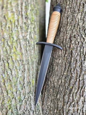 Fairbairn Skyes COMANDO DEL EJÉRCITO BRITÁNICO Cuchillo Daga Doble Borde Stiletto Foto 1 de 4