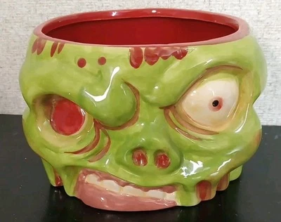 Cuenco de cereales de cerámica Think Geek Zombie verde y rojo 32 fl oz - Halloween - nuevo con etiquetas Foto 1 de 3