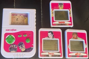 Universal Monsters Studio Game Wizard 3 in 1 portatile Dracula Frankenstein FUNZIONA - Foto 1 di 5