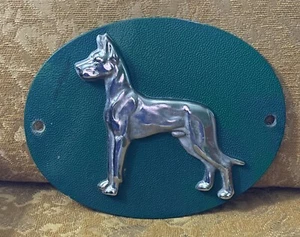Great Dane Nose Badge Logo Trucking Antique Trucking Collectible Sign Green - Picture 1 of 9