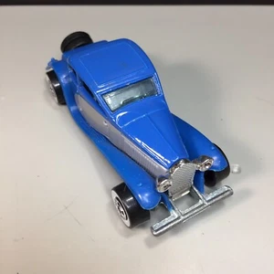 1991 Hot Wheels "37 Bugatti Blue Grey Blue Tinted Windows White Wall Tires - Picture 1 of 7