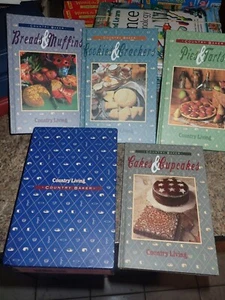 VINTAGE Box Set COUNTRY BAKER Country Living 1990er Jahre Schuber Kochbuch - Bild 1 von 4
