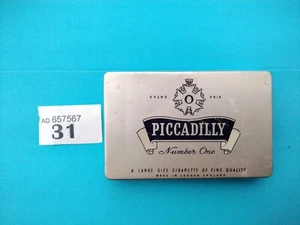 Vintage Piccadilly Large 25 Cigarettes packed for B.O.A.C air way with Wrapping - Picture 1 of 7