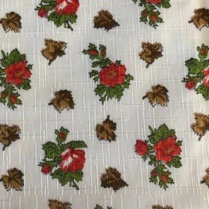 80cm x 89cm Dimity Novelty Floral Vintage Cotton Sewing Fabric 1930s 1950s - Picture 1 of 7
