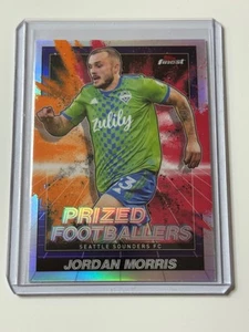2022 Topps Finest MLS Prized Footballers Fusion Orange/Red #14 Jordan Morris - Picture 1 of 2