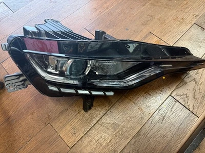 OEM 2019 - 2024 Chevrolet Camaro FULL LED Headlight (Right/Passenger) 84756148 - Image 1 of 4