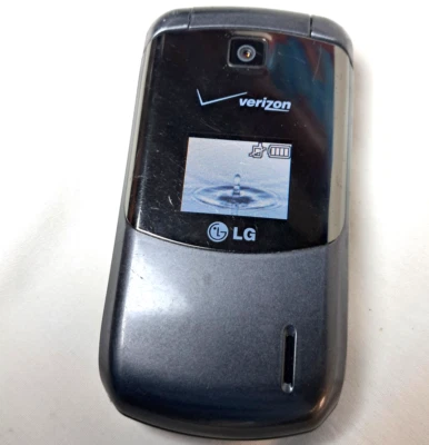 LG VX5600 Accolade Verizon Cell Flip Phone Voice-Dialing Silver - Image 1 of 4
