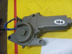 97 98 99 00 Kia Sportage Window Lift Motor (Front Right) Reman