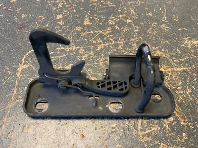 05-09 VW Volkswagen Jetta Golf Rabbit pestillo capó superior delantero Foto 1 de 2