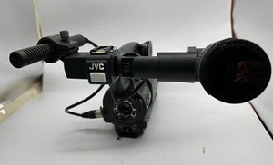 Videocámara profesional JVC GY-HD100, para piezas, reproductor de cinta no se abre” - Imagen 1 de 24