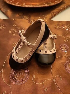 Children’s Place Toddlers Girls Dress Shoes Black, Nude/Gold Studded design #134 - Picture 1 of 15