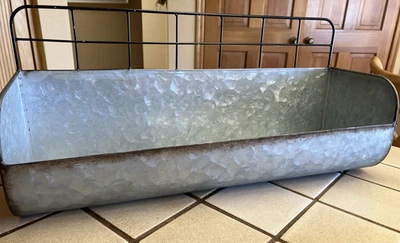 GALVANIZED METAL WALL CADDY 18" PLANTER WIRE BACK FARMHOUSE DECOR ORGANIZER - Image 1 of 4