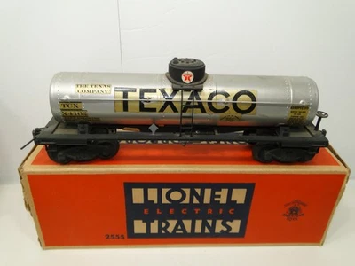 Lionel Postwar 2555 Customized Tank Car early 1945 rebrand & repaint of a Sunoco - Image 1 of 4