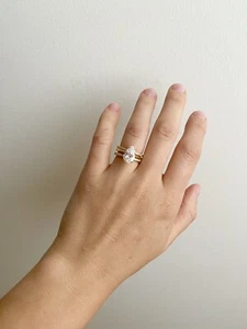 Pear Cut Solitaire Engagement Ring Set - Picture 1 of 8