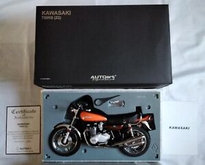 06006 Kawasaki 750RS (Z2) Candy Brown/Orange Motorcycle 1:6 AUTOart NEW Boxed