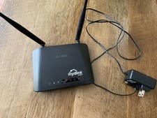 D-Link DIR-605L 300 Mbps 4-Port 10/100 Wireless Router