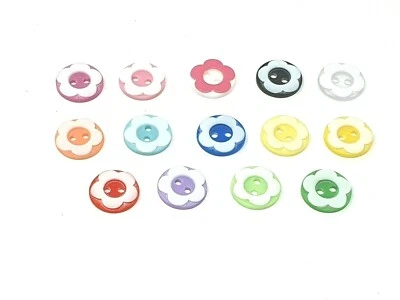 Layered Flower Buttons 13mm Colours Packs of 6 & 12, Knitting,Sewing,Crafts UK - Image 1 of 2