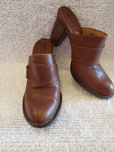 Born Brown Leather Sz7 Stacked Heel Clog Mule Shoes Womens Slip On Sandals Dress - Picture 1 of 8