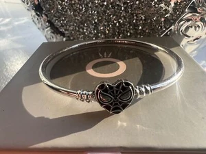 Marvel X Pandora Moments Marvel Spider-Man Mask Clasp Bangle 19cm - Picture 1 of 3