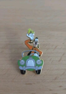 Walt Disney Travel Co GOOFY In Green Car Enamel Pin - Picture 1 of 4