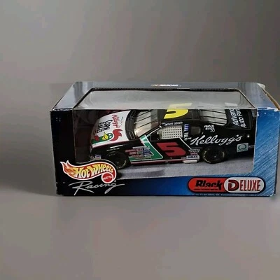 1999 NASCAR  Terry Labonte #5 Chevrolet Hot Wheels Race Day Deluxe 1/24 - Image 1 of 4