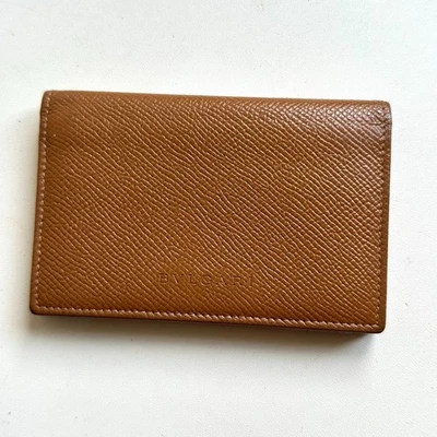 Estuche para tarjetas de visita de cuero auténtico BVLGARI camel Foto 1 de 4