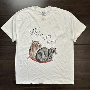 NWT Vintage 90's Single Stitch T-Shirt Here Kitty Graphic Cat Hanes Unisex - Picture 1 of 12