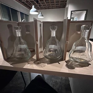 Hennessy Paradis Leerflaschen 3er Set mit Boxen Sammlerstück Cognac Display - Bild 1 von 6