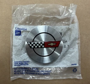1986 1988 1990 Corvette Center Cap C4 GM 14055969 OEM NOS Open Bag - Picture 1 of 4
