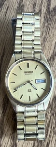 Seiko SQ 5Y23-8A11 Vintage Watch Men’s Gold Seiko Quartz with Seiko band works - Picture 1 of 5