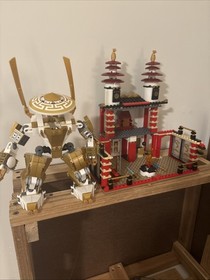 LEGO NINJAGO: Temple of Light (70505)