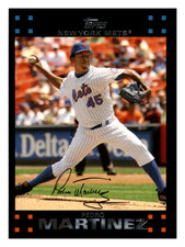 2007 Topps Pedro Martinez HOF  New York Mets #500 Centered Mint