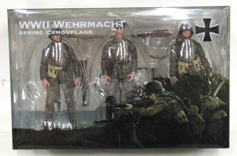 JoyToy 1:18 Scale WWII German Wehrmacht Soldiers Spring Camouflage 3-Pack Cover