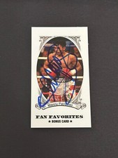 MANNY PACQUIAO  2011 Fan Favorite Mini Rookie Card Authentic Signature