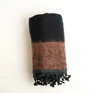 New  Extra Soft High Quality Yak Wool Travel Blanket  Throw Handwoven - Picture 1 of 6