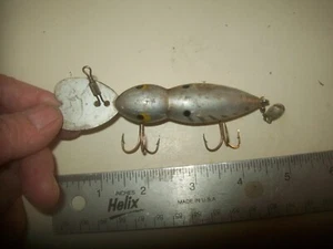 Unmarked Diver Segmented Plastic  Vintage Fishing Lure 3" Long Body Painted eyes - Picture 1 of 4