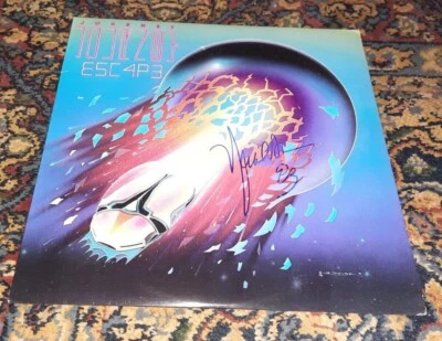 JOURNEY ESCAPE ORIGINAL 1981 CANADIAN LP AUTOGRAPHED BY NEIL SCHON - Image 1 of 3